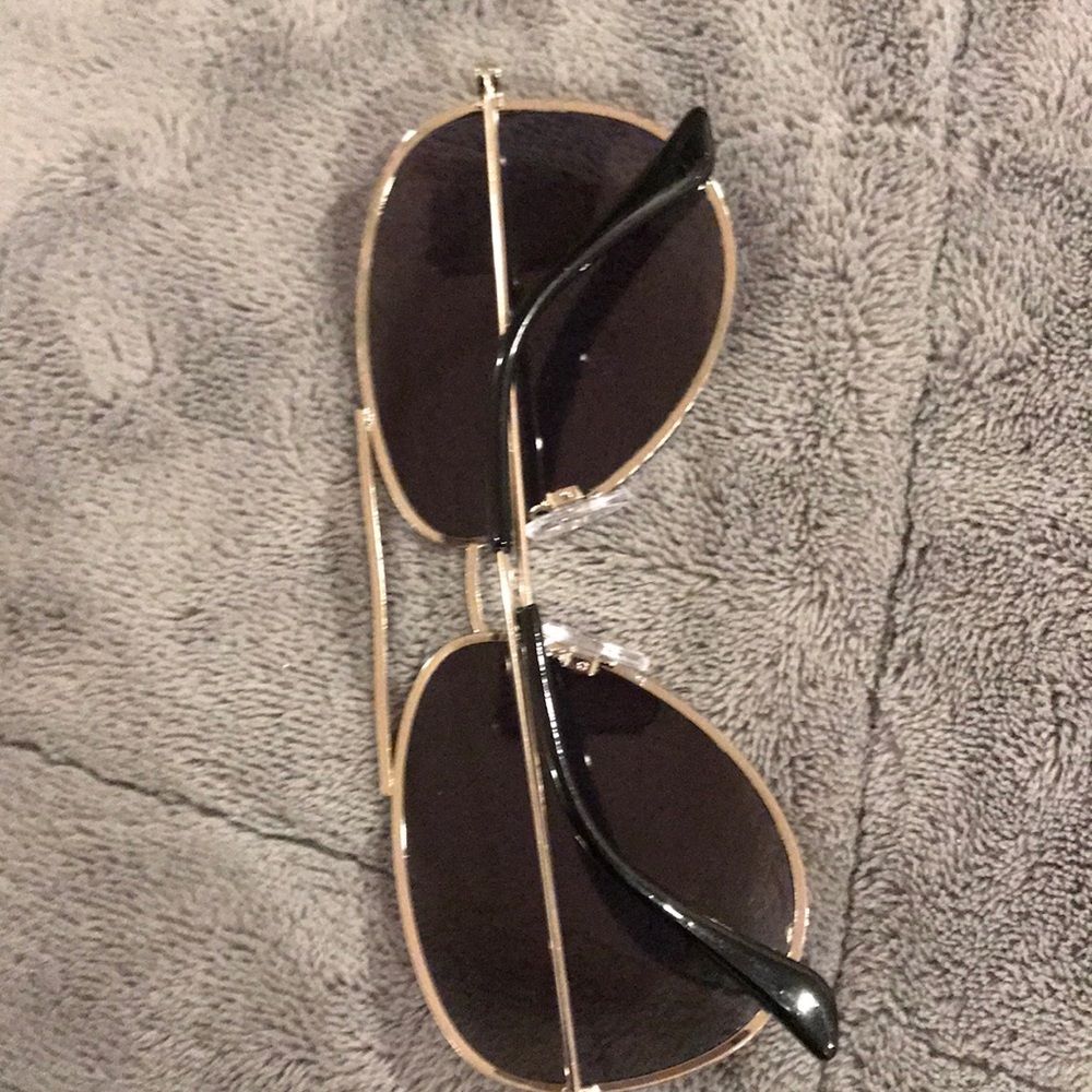 sunglasses - Picture 2 of 2